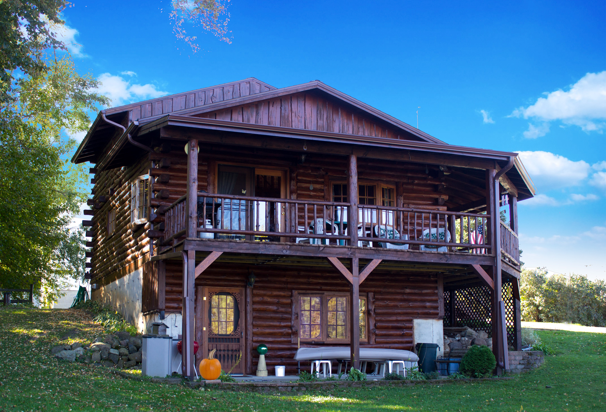 Rates and available dates for the Kingston Cabin Retreat